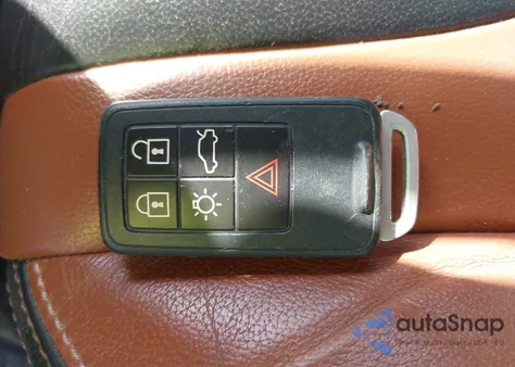 2018 Volvo V60 Cross Country T5 from USA, damaged, VIN YV440MWK8J2043165